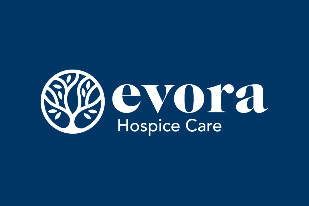 Evora Logo